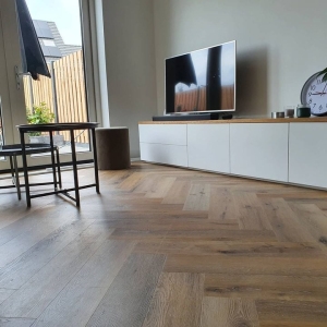 PVC visgraat verlijmd